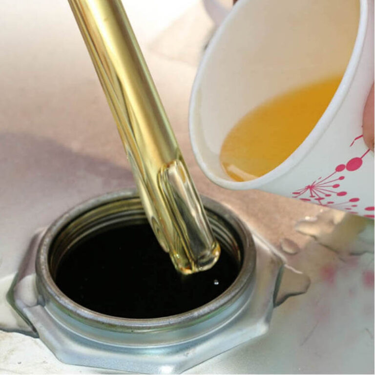 additives in engine oil